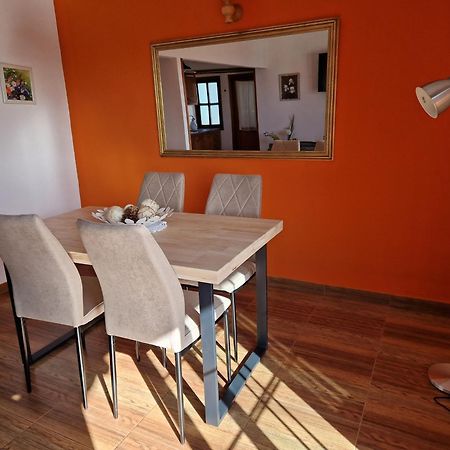 منزل الضيف سانتا كروث ذي لا بال  في Casas Hoya Limpia- Solo Adultos المظهر الخارجي الصورة