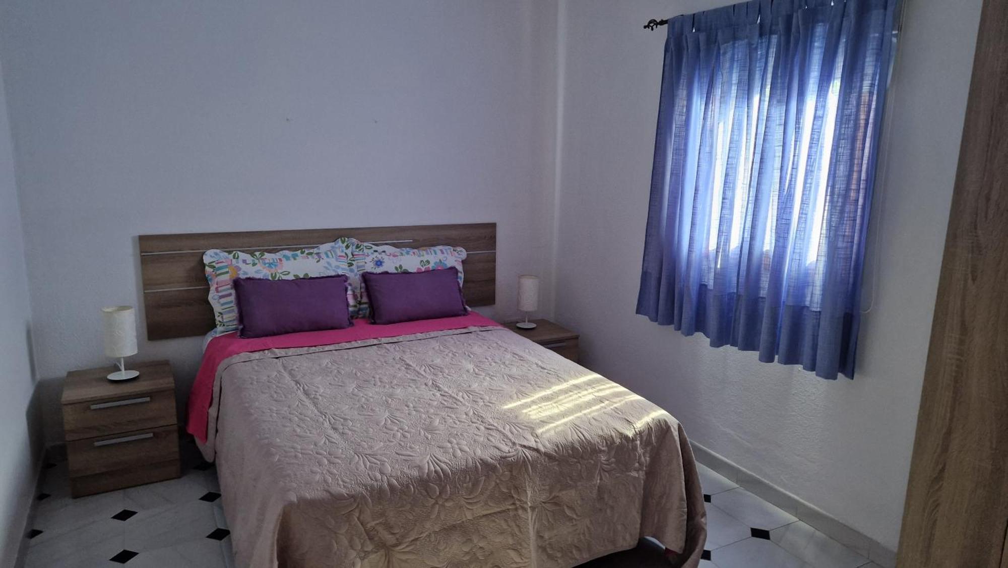 منزل الضيف سانتا كروث ذي لا بال  في Casas Hoya Limpia- Solo Adultos المظهر الخارجي الصورة