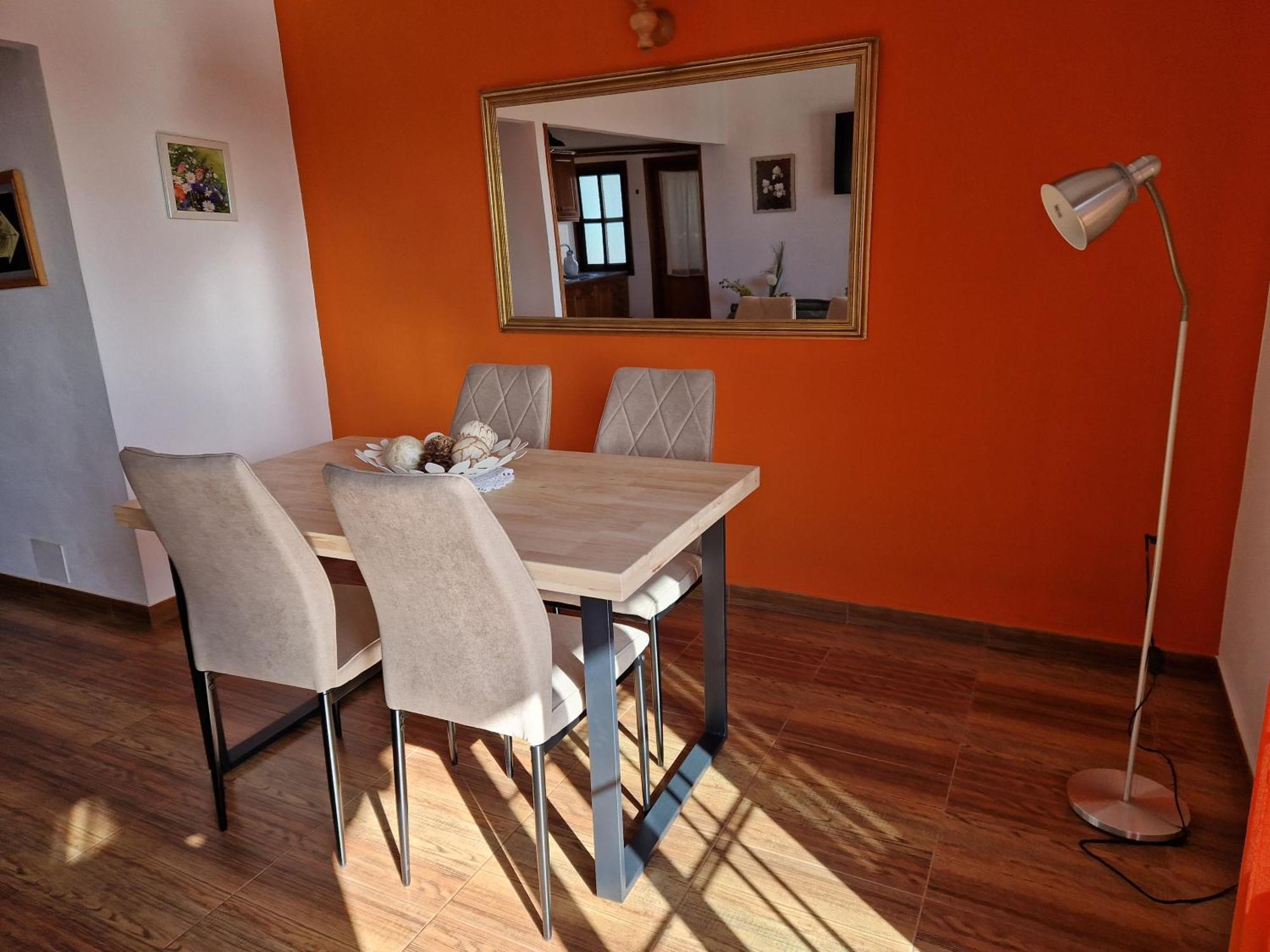 منزل الضيف سانتا كروث ذي لا بال  في Casas Hoya Limpia- Solo Adultos المظهر الخارجي الصورة